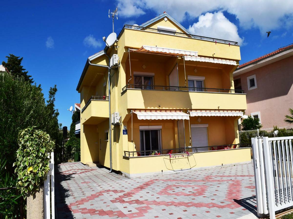 Iva Apartmani Tribunj  Ngoại thất bức ảnh