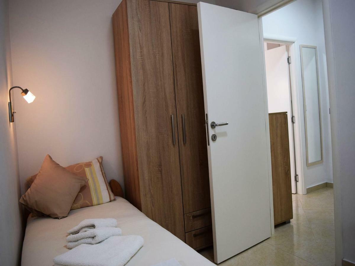 Iva Apartmani Tribunj  Ngoại thất bức ảnh