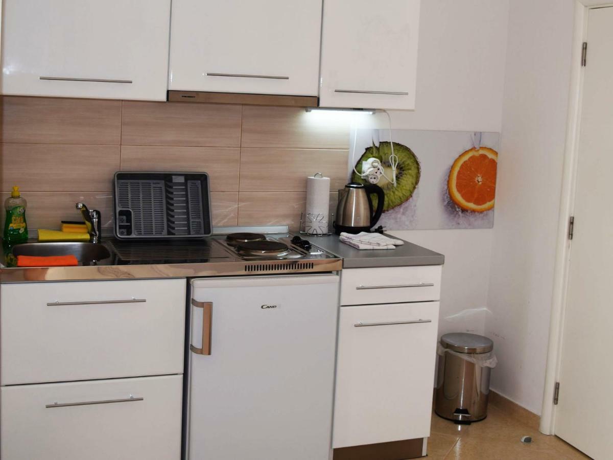Iva Apartmani Tribunj  Ngoại thất bức ảnh